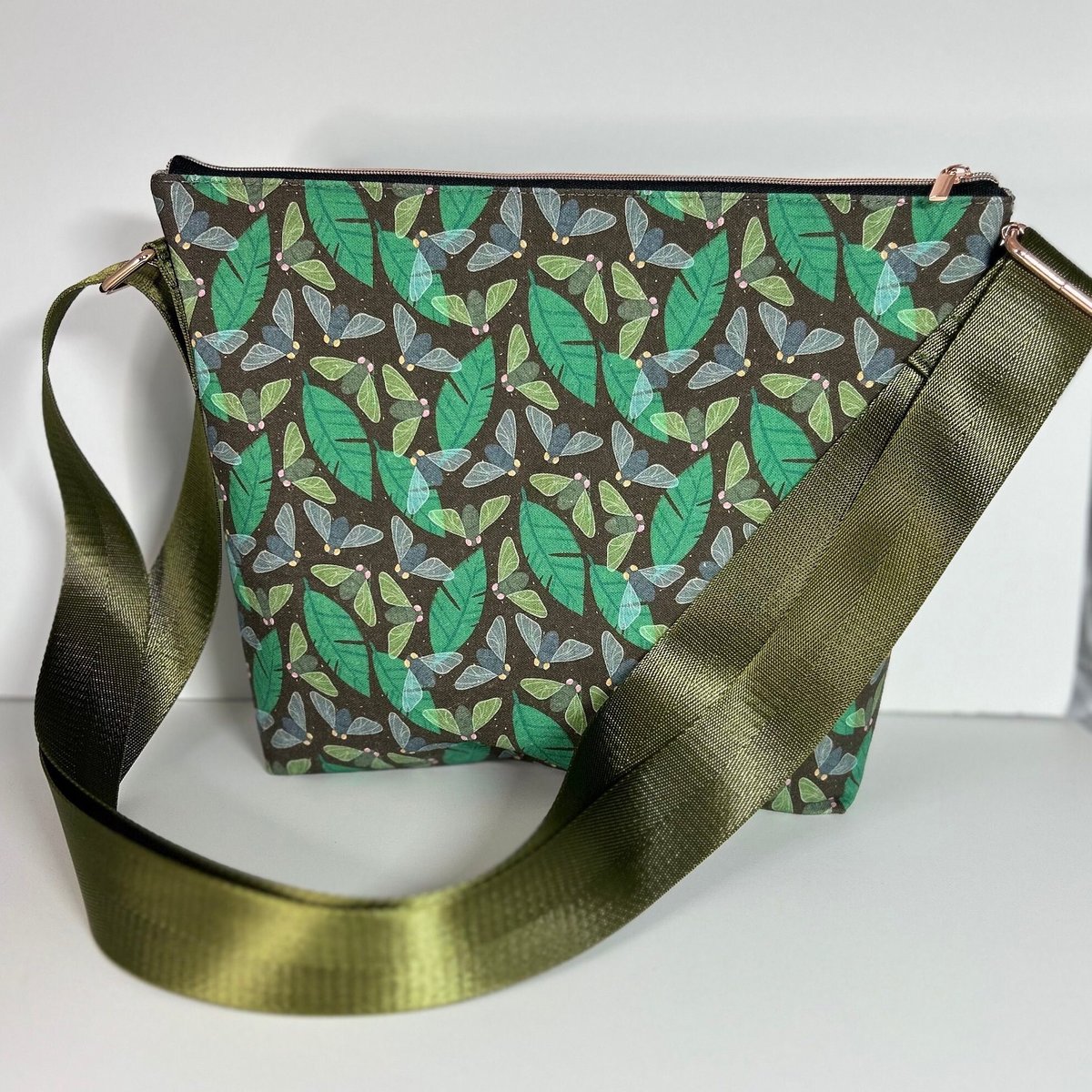 Flitty Flies Zippy Cross Body Bag
