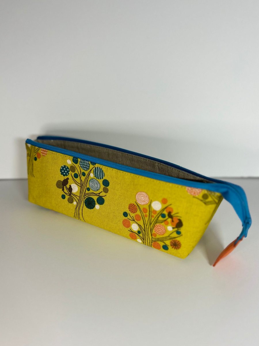 The Birds in the Trees Triangle Zip Bag