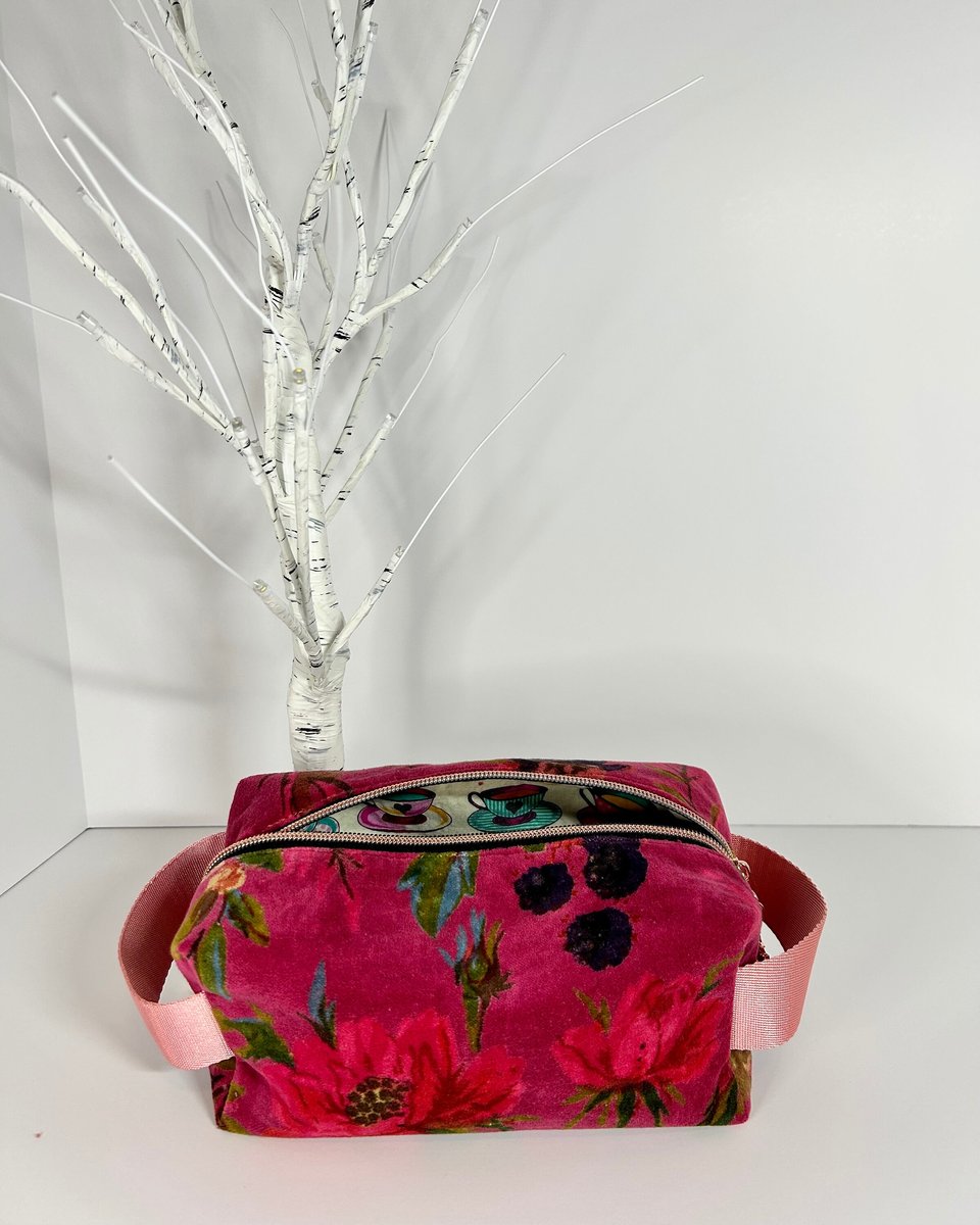 Velvet Birds Boxy Bag