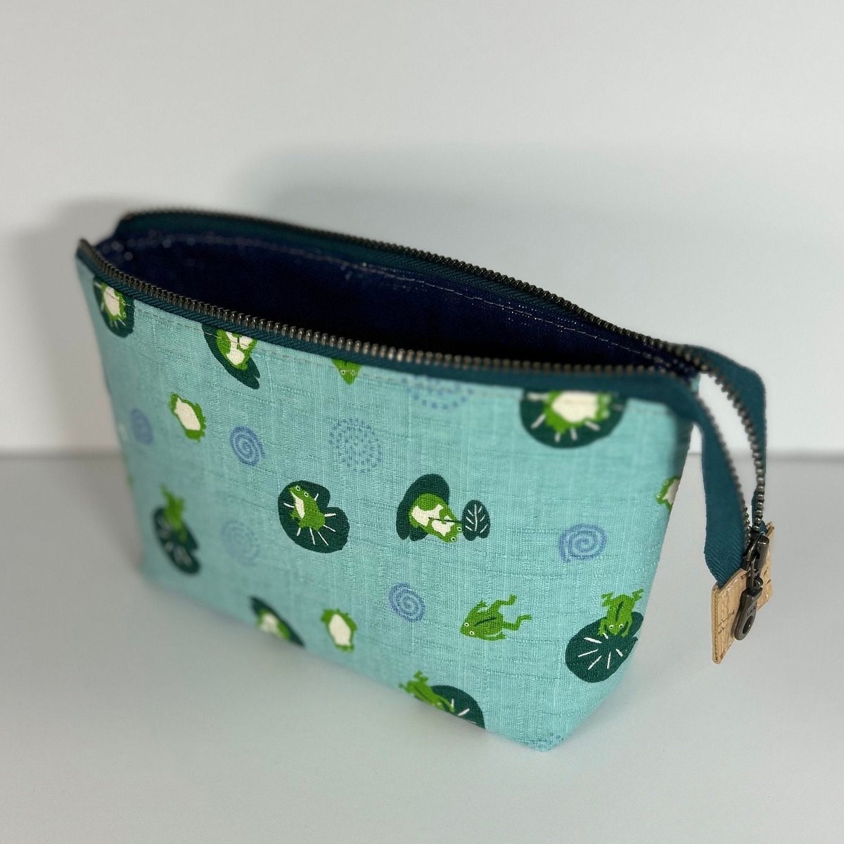 Lilypad Wonderland Little Zippy Bag