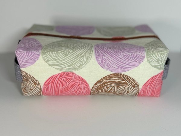 A Good Yarn Boxy Bag
