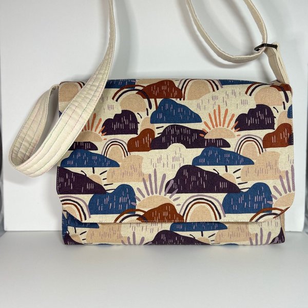 Sunny Rainy Day Snappy Messenger Bag