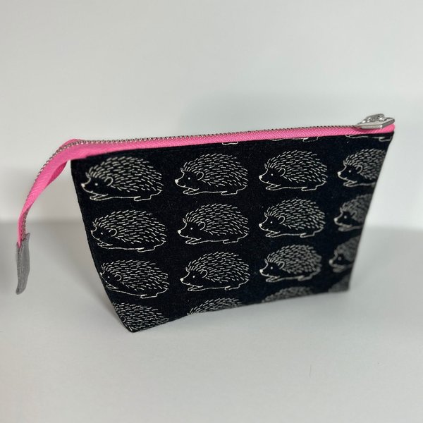 Hedgehog Rows Little Zippy Bag